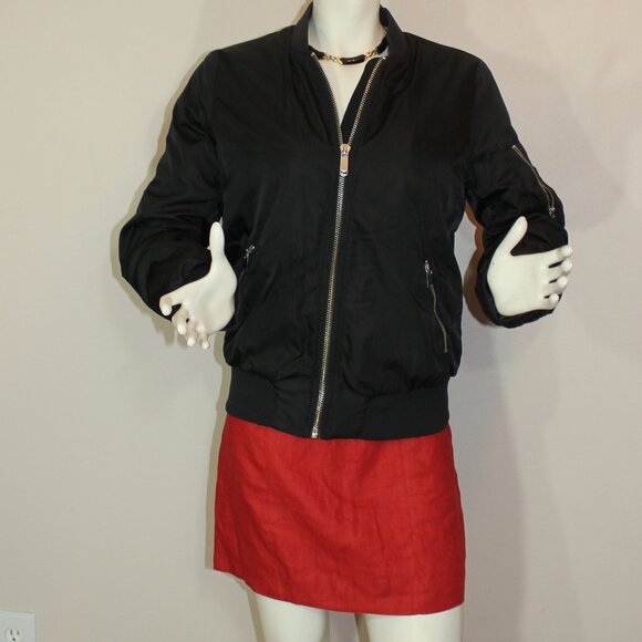 Aritzia  the Group of  Babaton Gilman zip black bomber  lined jacket size Medium - Picture 2 of 8